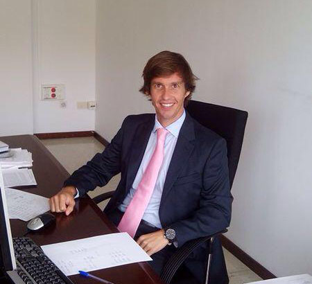 Alvaro Guzmán opositor